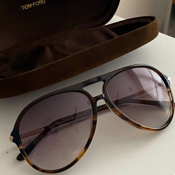 Tom Ford Accessories - Tom Ford aviator sunglasses